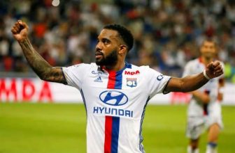 Lyon se pokusí zlomit 14 zápasů neporažené Monako Lyon se pokusí zlomit 14 zápasů neporažené Monako