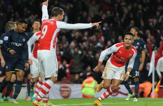 Gunners v ligovém poháru proti Saints Gunners v ligovém poháru proti Saints