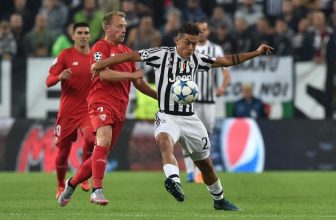 Stará dáma v Seville Stará dáma v Seville