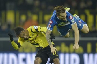 Čtvrtý Hoffenheim přivítá šestou Borussii Dortmund Čtvrtý Hoffenheim přivítá šestou Borussii Dortmund