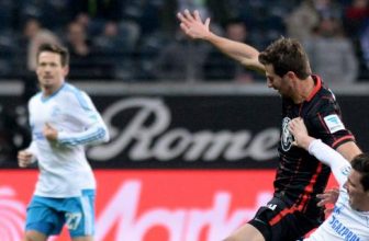 Schalke 04 se chystá na příjezd Eintrachtu Frankfurt Schalke 04 se chystá na příjezd Eintrachtu Frankfurt