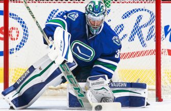 Brankáři NHL čelí dilematu s barevnými doplňky