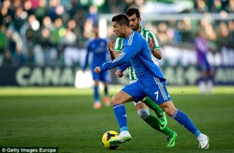 Bílý balet na San Bernabeu s Realem Betis Bílý balet na San Bernabeu s Realem Betis