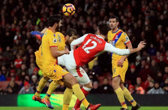 Crystal Palace s Arsenalem v londýnském derby Crystal Palace s Arsenalem v londýnském derby