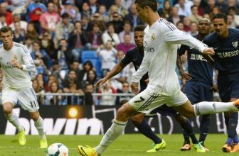 Malaga se pokusí překazit Realu mistrovskou oslavu Malaga se pokusí překazit Realu mistrovskou oslavu