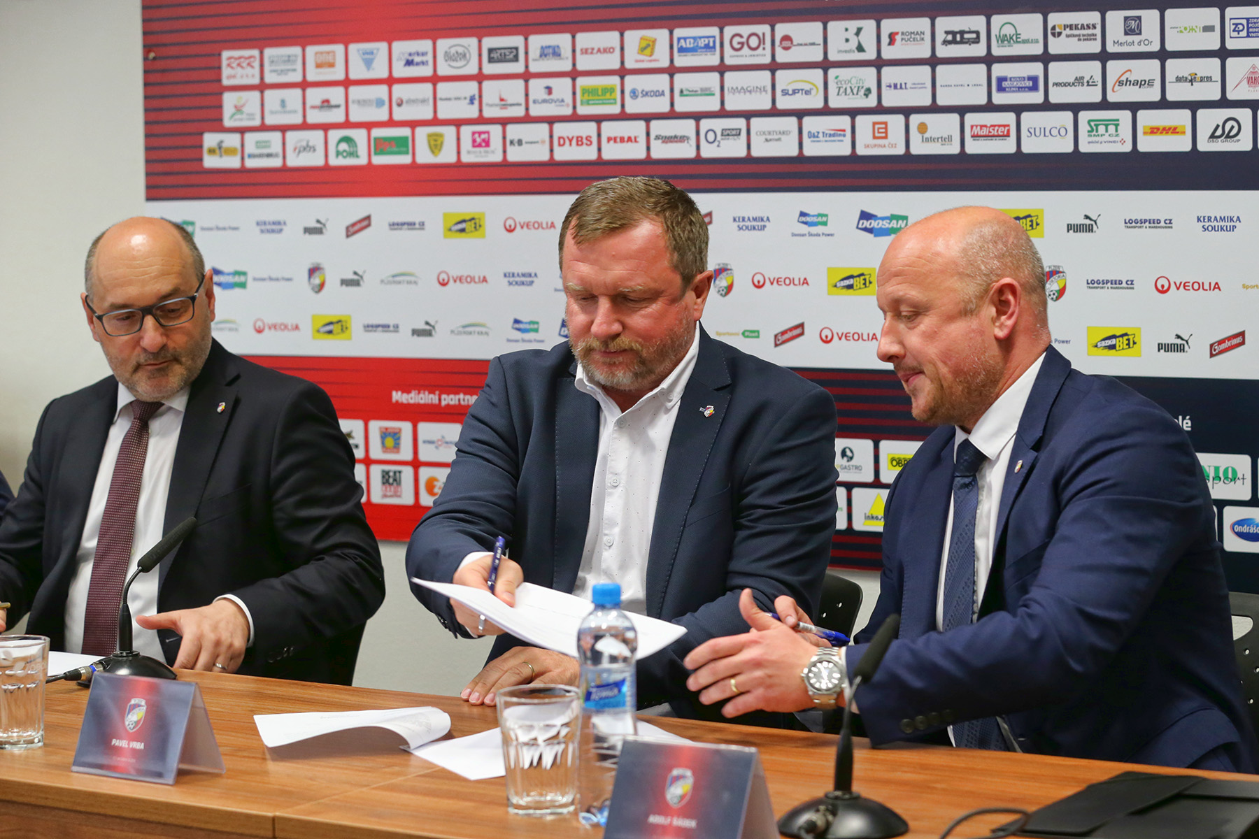 jeden z největších letošních trenérských přestupů