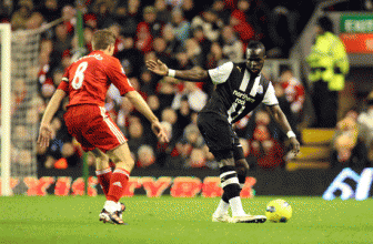 Rozjetý Newcastle hostí Kloppův Liverpool Rozjetý Newcastle hostí Kloppův Liverpool