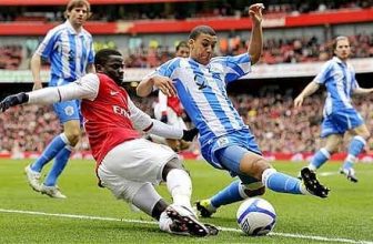 Na Emirates se ve středeční noci poprvé v rámci Premier League ukáže Huddersfield Na Emirates se ve středeční noci poprvé v rámci Premier League ukáže Huddersfield