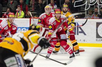 Třinec vs. Litvínov: Žlutočerní mají sérii 12 proher v řadě Třinec vs. Litvínov: Žlutočerní mají sérii 12 proher v řadě