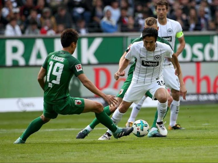 Augsburg-Frankfurt: Další bundesligová řežba o poháry