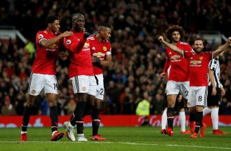 Manchester United chce v Lize mistrů daleko, v cestě je Sevilla Manchester United chce v Lize mistrů daleko, v cestě je Sevilla