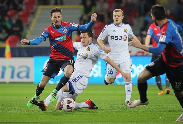 Lídr proti looserovi aneb Plzeň vs Jihlava?