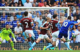 Burnley bojuje o Evropskou ligu. Zdolá doma nejistou Chelsea? Burnley bojuje o Evropskou ligu. Zdolá doma nejistou Chelsea?