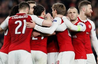Arsenal si jede do Moskvy pojistit postup. Podaří se mu to? Arsenal si jede do Moskvy pojistit postup. Podaří se mu to?