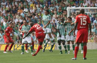 Velké Sevillské derby rozhodne o konečné tabulce La Ligy Velké Sevillské derby rozhodne o konečné tabulce La Ligy