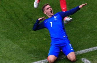 Galský kohout se Socceroos: Francie – Austrálie Galský kohout se Socceroos: Francie – Austrálie