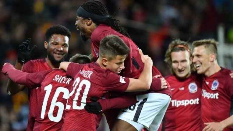 Viktoriáni stále skrytě doufají v titul, Letenští hrají jen o čest. Šlágr Plzeň-Sparta může leccos rozlousknout