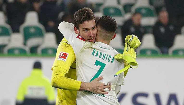 Pavlenka, Gebre Selassie a spol. hostí ligového nováčka. 14. kolo BL uzavře duel Brémy vs Paderborn