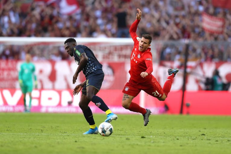Úřadující mistr hostí ligového nováčka: Jak vsadit na páteční předehrávku Bayern vs Paderborn?