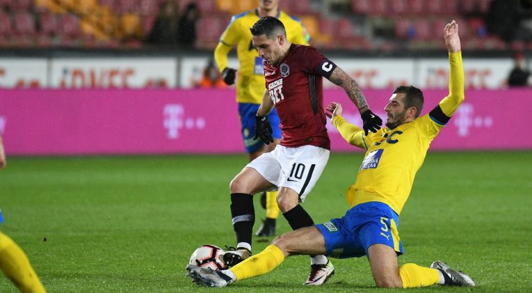 27. kolo FORTUNA:LIGY uzavře klání Sparta-Teplice. Jak na něj vsadit?