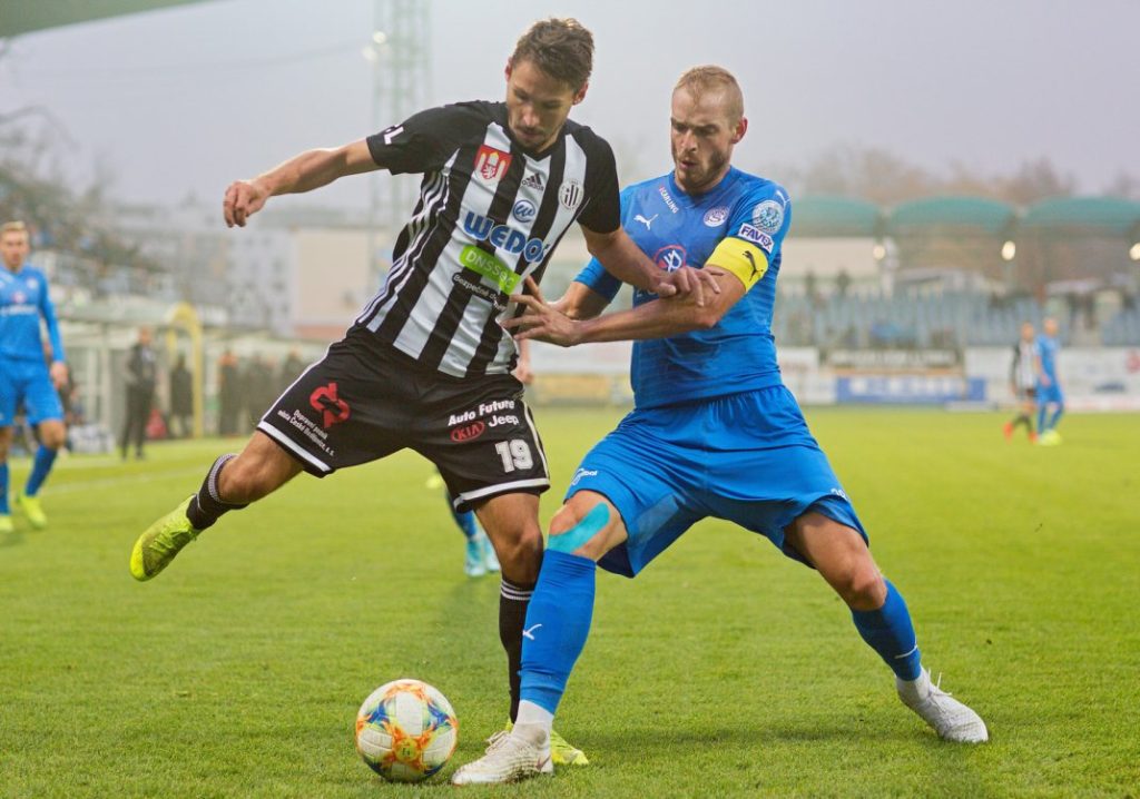 Užije si souboj looserů Brno nebo Budějovice, které daly bůro Jablonci?