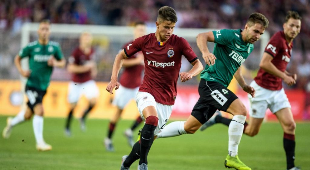 Sparta v Jablonci obstará křest nového trávníku