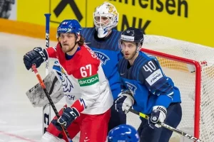EHT v Brně s týmy posilněnými o hráče z NHL. Úvodní zápas obstará Česko a Finsko