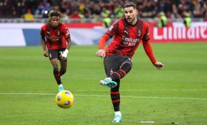 Dokáže AC Milán udržet svoji sérii bez porážky s AS Řím?