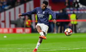 Lídr La Ligy Real Madrid je připraven u Netopýrů ve Valencii udělat další krok za titulem