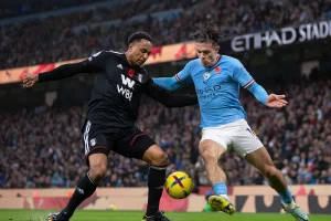 Pokud Manchester City na Fulhamu nezaváhá, dostane se na první místo před Arsenal