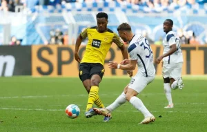 “Bůro” ve Stuttgartu Dortmund nečekal! Vrátí se na vítěznou vlnu s Bochumí?