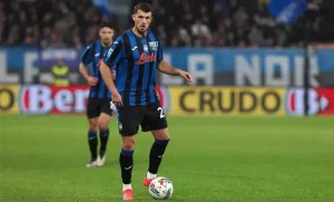 Páteční regionální derby Serie A mezi domácí Atalantou a AC Milán