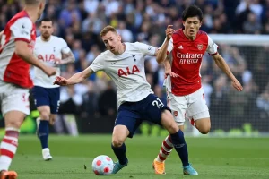 Severolondýnské derby uprostřed týdne: Gunners vy Spurs