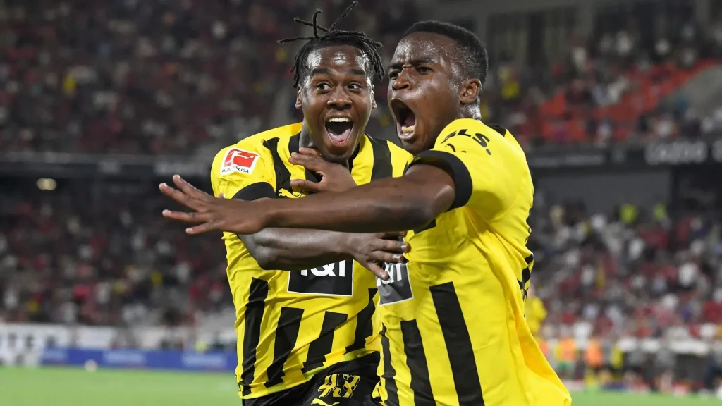 BVB má vyhrát ve Freiburgu. Povede se?