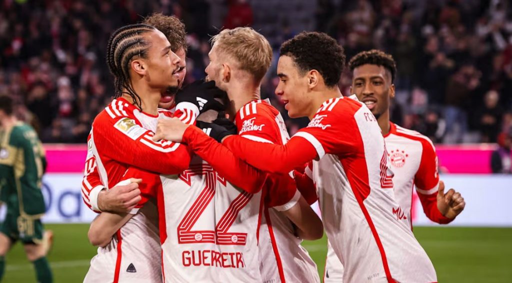 Gólové hody a výhra Bayernu? Union může jen překvapit