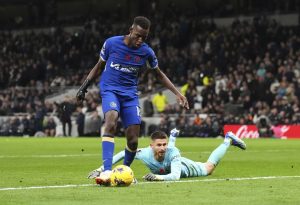 Blues a Spurs ve čtvrtečním jediném utkání Premier League