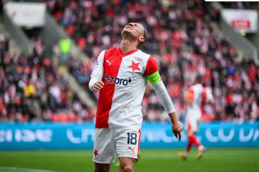 Za obhajobou proti neoblíbenému soupeři: Vyprodaný Eden čeká Votroky!