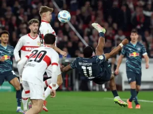 Rozjetý Stuttgart a neporazitelné Lipsko. Kdo ovládne šlágr?