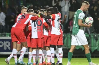 Vršovické derby o 1. flek: Udrží Slavia vedení proti Klokanům?