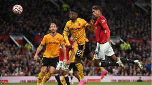 United dohrají toto kolo Premier League pondělím zápasem u Wolves
