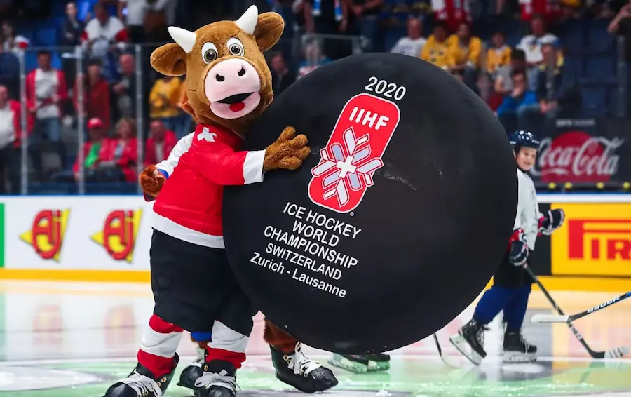 maskot MS hokej 2026 Cooly