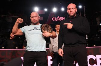 Kde sledovat Clash 15