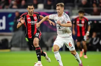 Další krok k obhajobě: Porazí Bayern Frankfurt, který se probral z letargie?