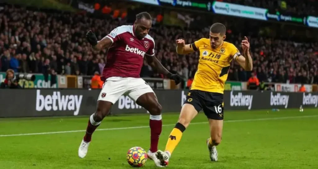 West Ham a Wolves si to rozdají v páteční předehrávce Premier League