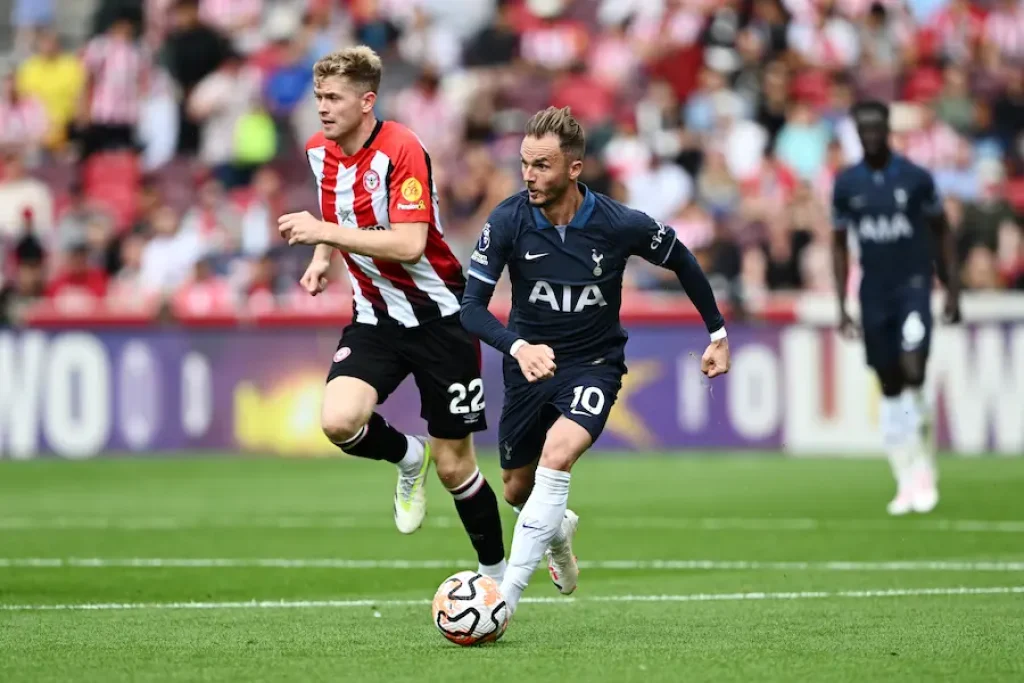 Malé sobotní derby mezi Brentfordem a Tottenhamem